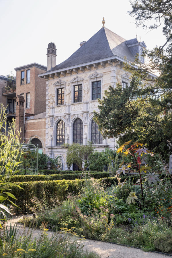 View of the artist's house from the garden.